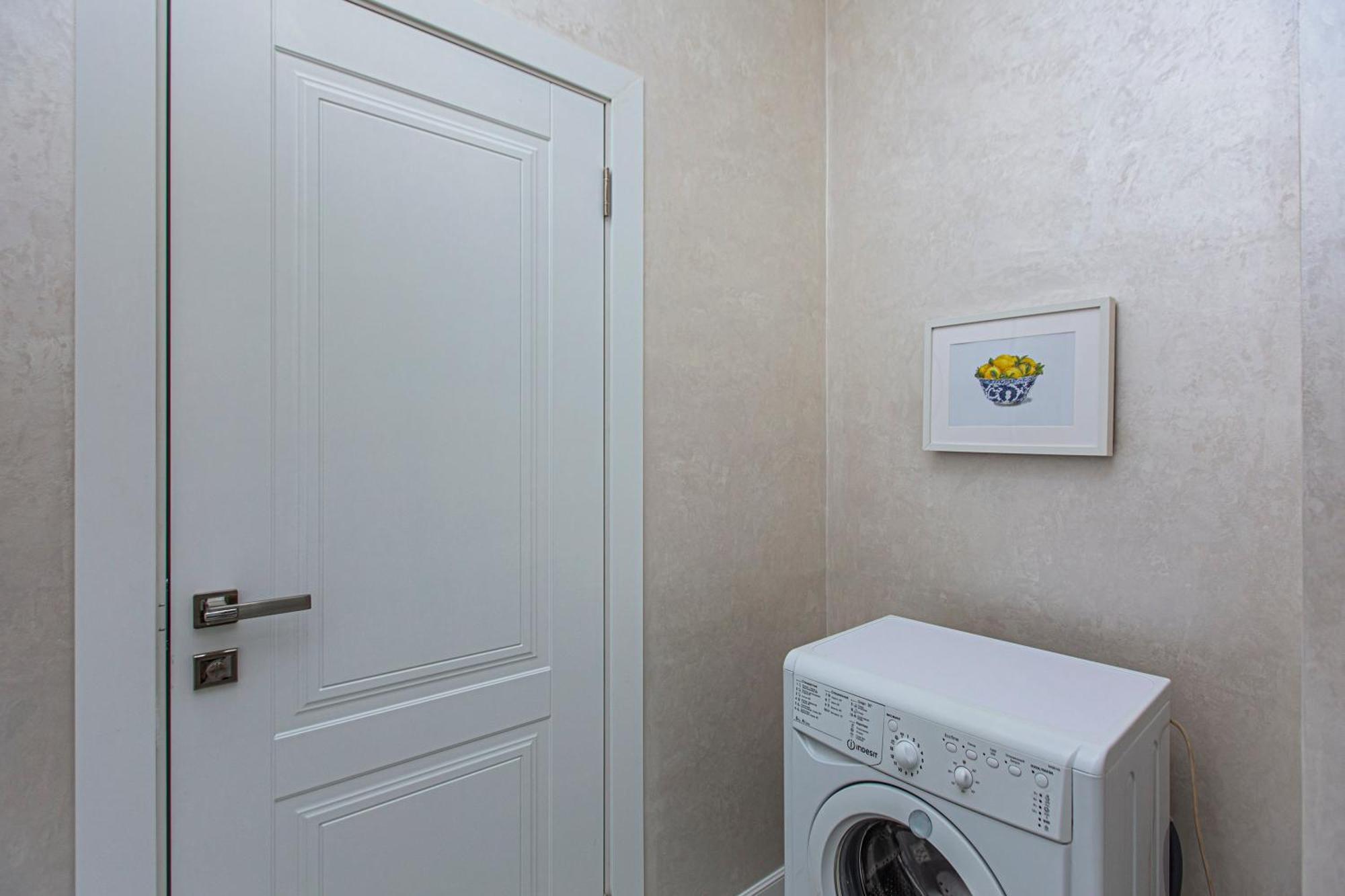 2 Room Apartment In The Center Almaty Ngoại thất bức ảnh